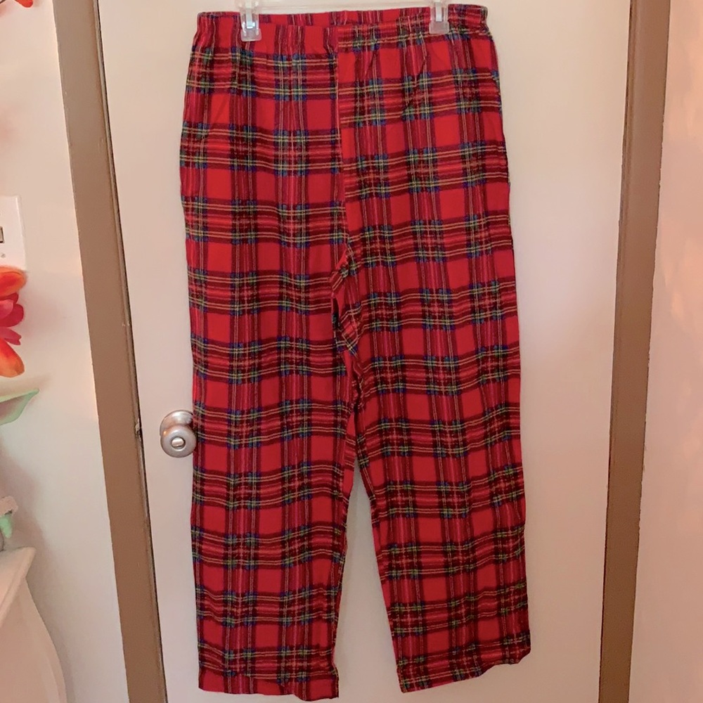 Collectibles etc. Pajama set